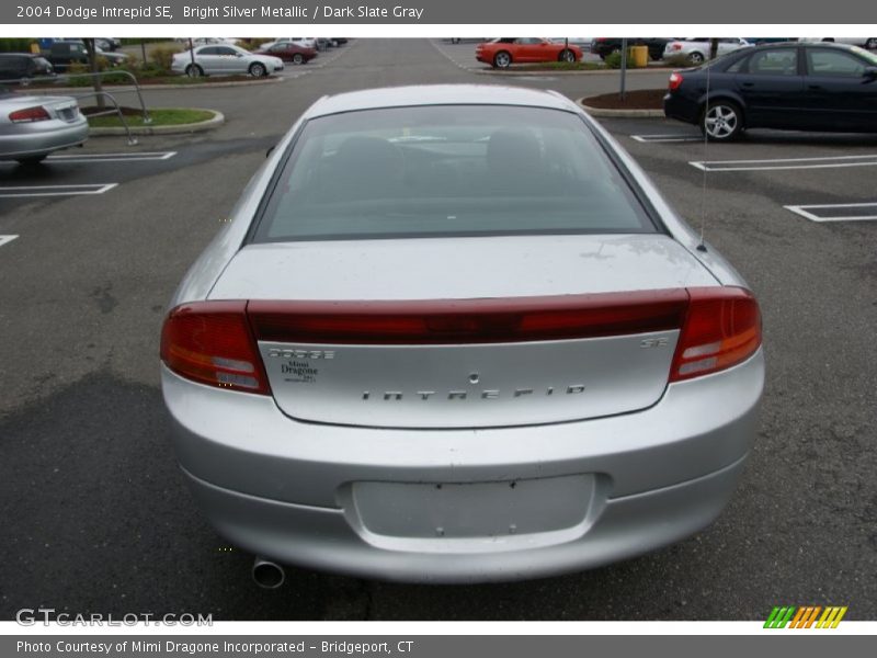 Bright Silver Metallic / Dark Slate Gray 2004 Dodge Intrepid SE