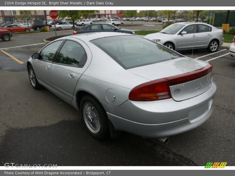 Bright Silver Metallic / Dark Slate Gray 2004 Dodge Intrepid SE
