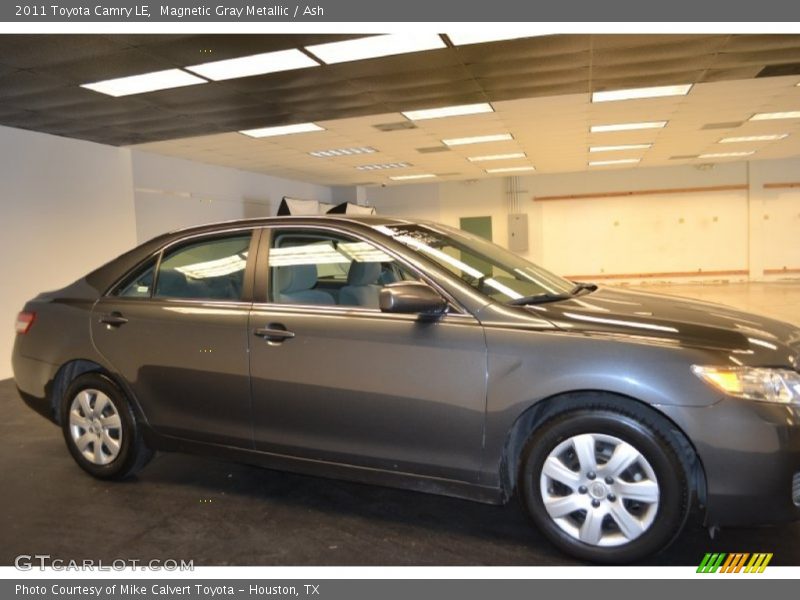 Magnetic Gray Metallic / Ash 2011 Toyota Camry LE