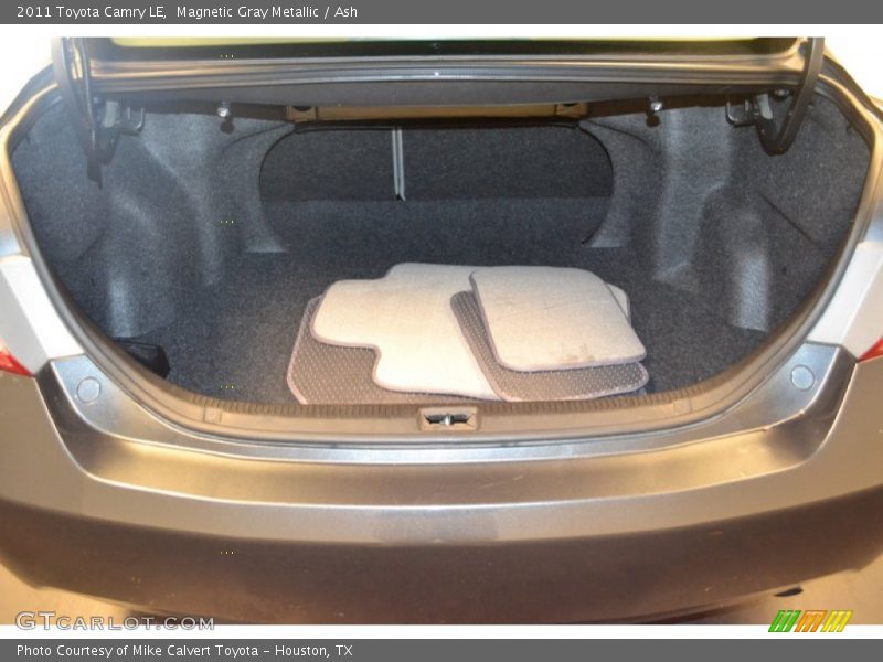 Magnetic Gray Metallic / Ash 2011 Toyota Camry LE