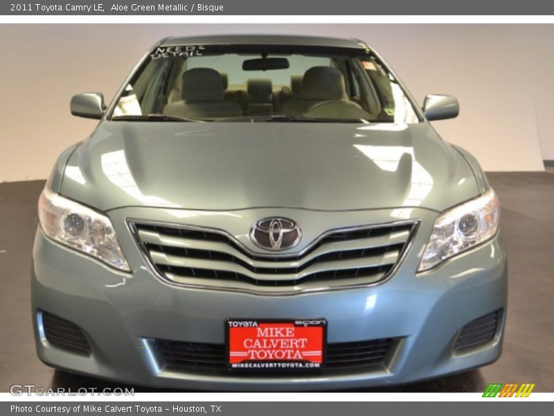 Aloe Green Metallic / Bisque 2011 Toyota Camry LE