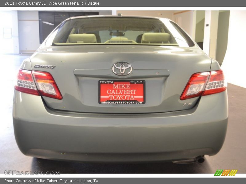 Aloe Green Metallic / Bisque 2011 Toyota Camry LE