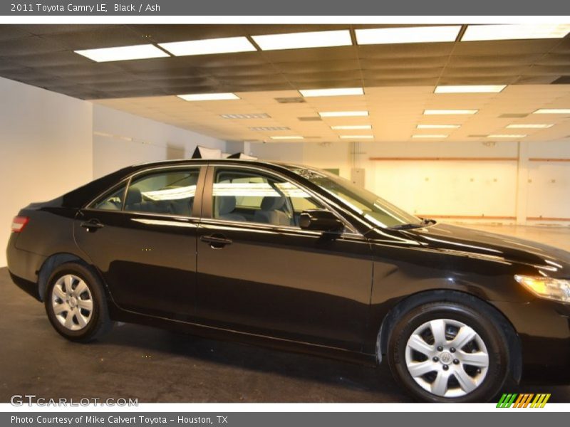 Black / Ash 2011 Toyota Camry LE