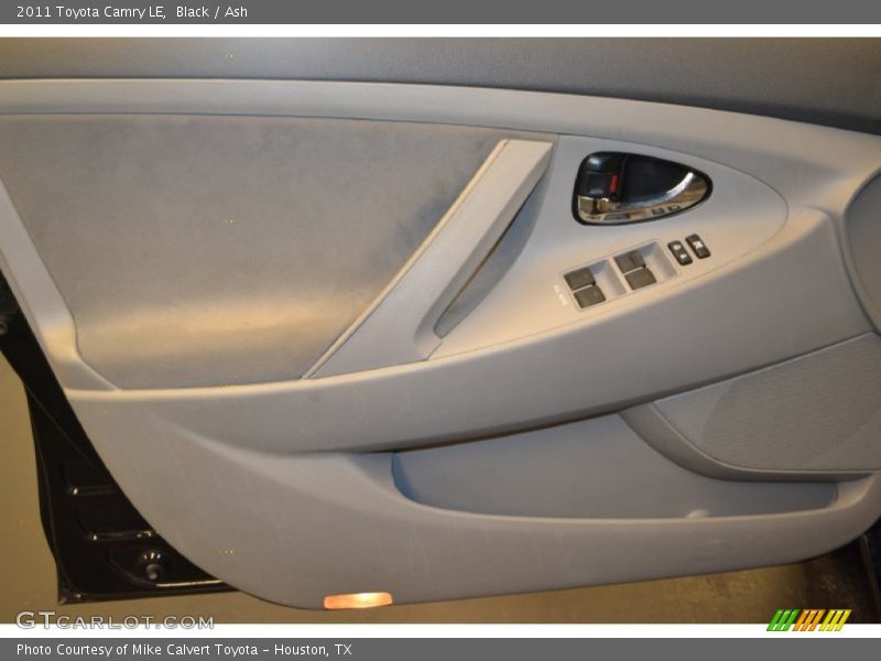 Black / Ash 2011 Toyota Camry LE
