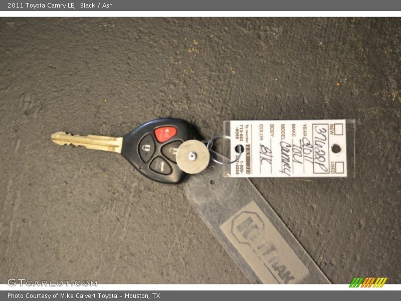 Black / Ash 2011 Toyota Camry LE