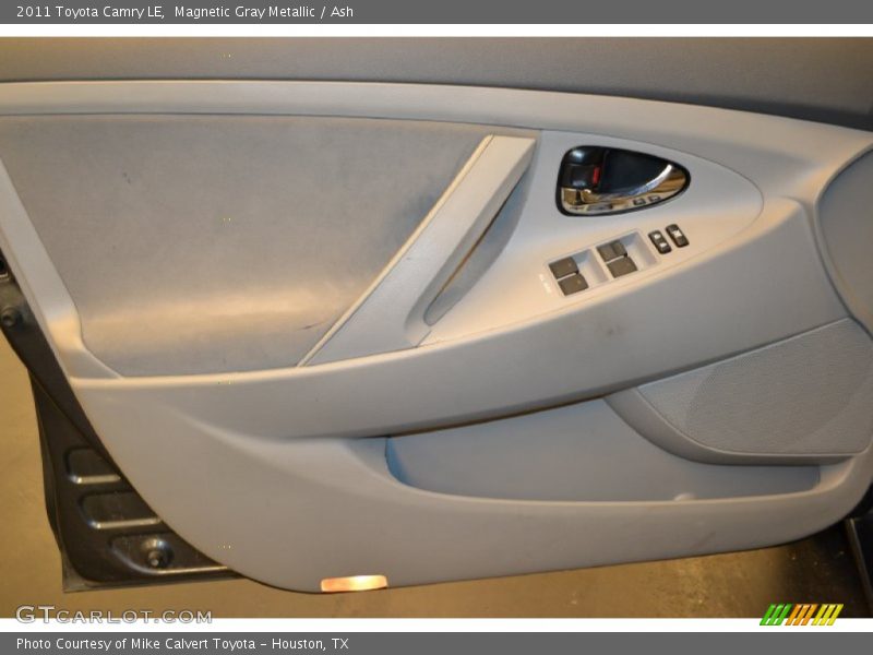 Magnetic Gray Metallic / Ash 2011 Toyota Camry LE
