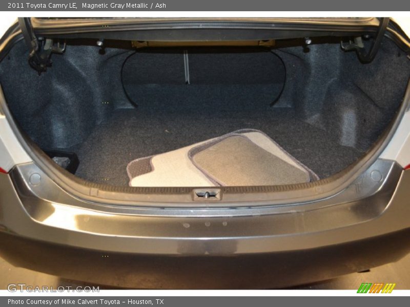 Magnetic Gray Metallic / Ash 2011 Toyota Camry LE