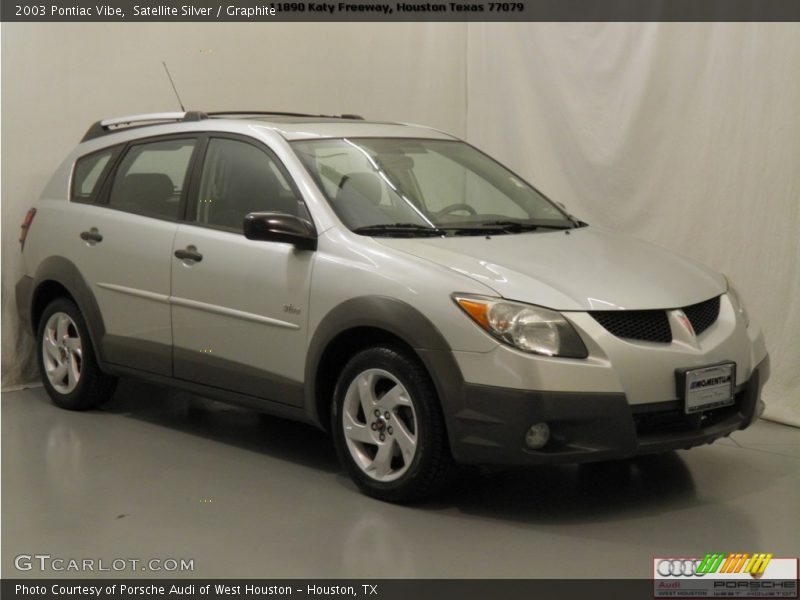 Satellite Silver / Graphite 2003 Pontiac Vibe