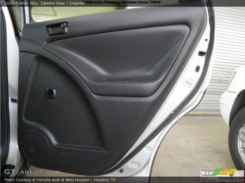 Satellite Silver / Graphite 2003 Pontiac Vibe