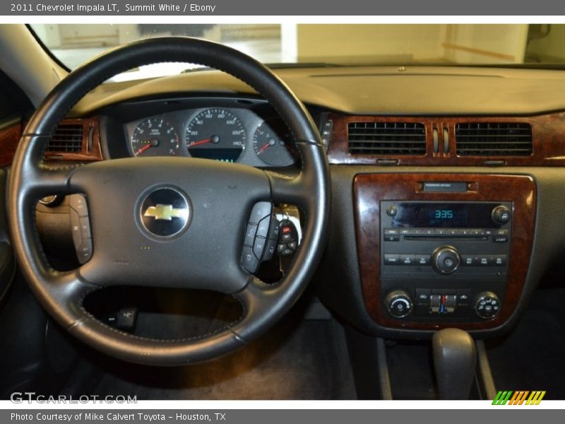Summit White / Ebony 2011 Chevrolet Impala LT
