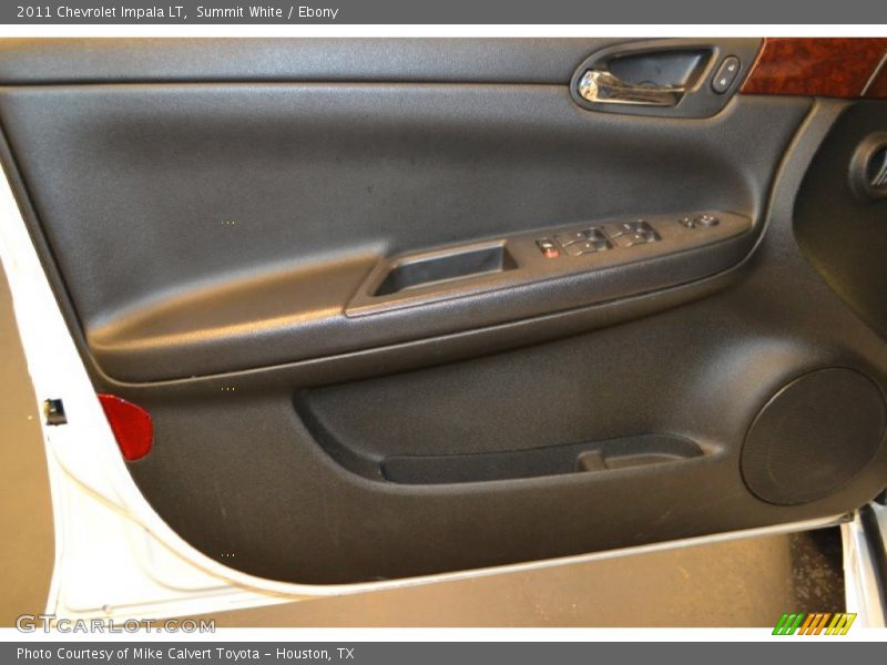 Summit White / Ebony 2011 Chevrolet Impala LT