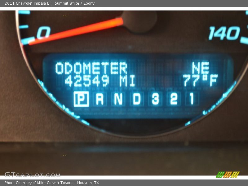 Summit White / Ebony 2011 Chevrolet Impala LT