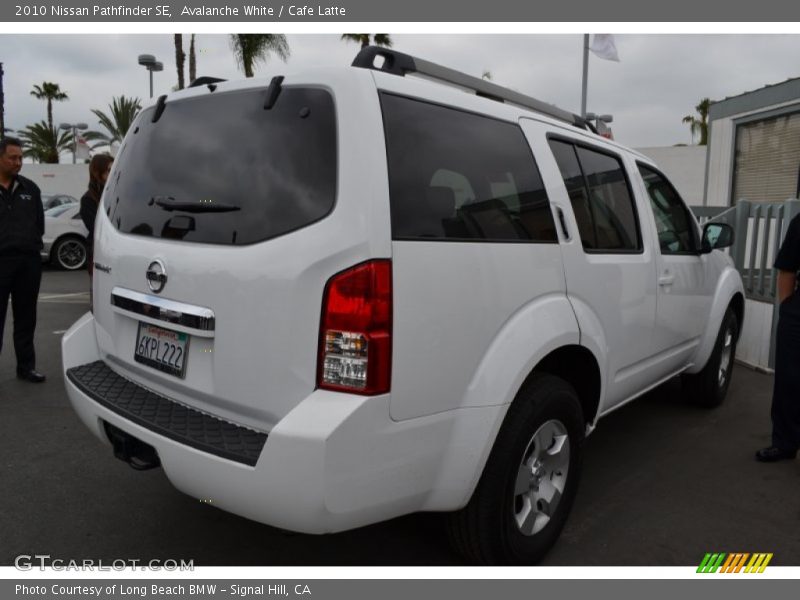 Avalanche White / Cafe Latte 2010 Nissan Pathfinder SE