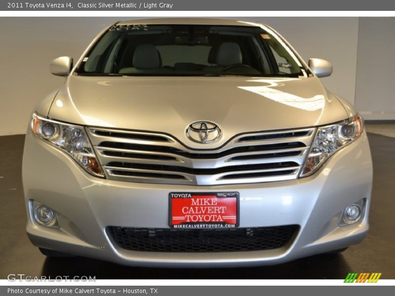 Classic Silver Metallic / Light Gray 2011 Toyota Venza I4