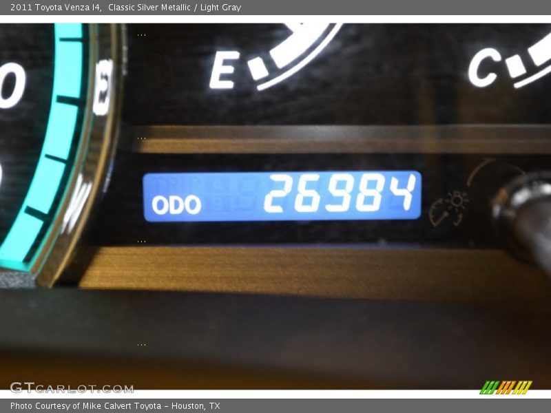 Classic Silver Metallic / Light Gray 2011 Toyota Venza I4