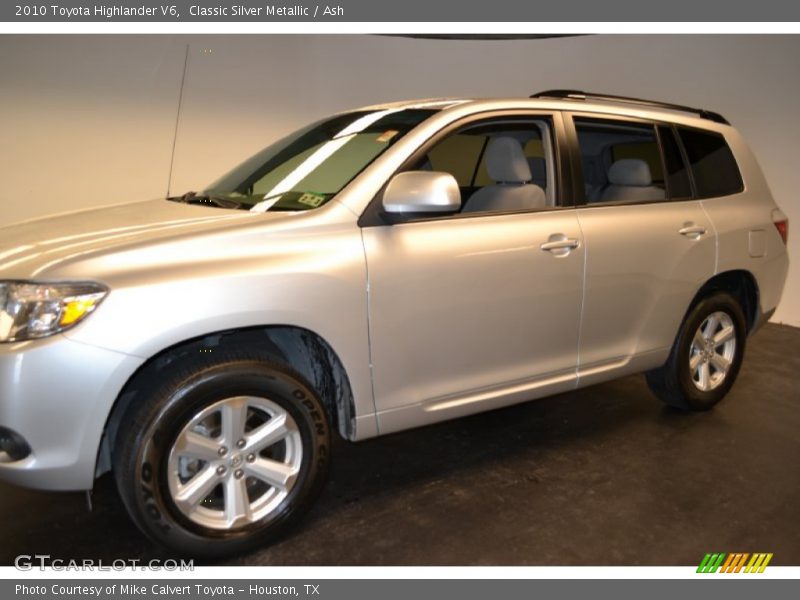 Classic Silver Metallic / Ash 2010 Toyota Highlander V6