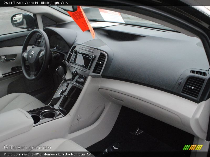 Black / Light Gray 2011 Toyota Venza I4