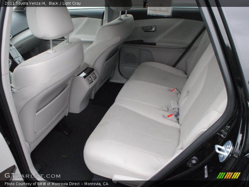 Black / Light Gray 2011 Toyota Venza I4