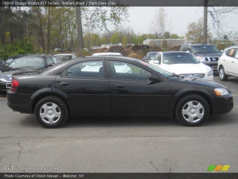 Brilliant Black / Dark Slate Grey 2006 Dodge Stratus SXT Sedan