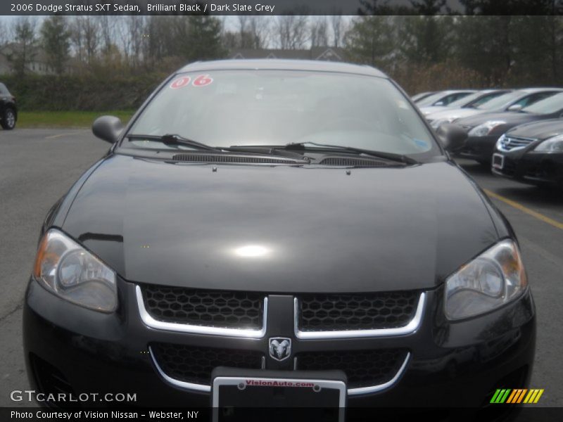 Brilliant Black / Dark Slate Grey 2006 Dodge Stratus SXT Sedan