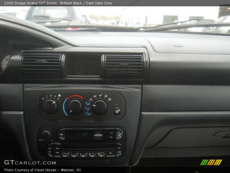 Brilliant Black / Dark Slate Grey 2006 Dodge Stratus SXT Sedan