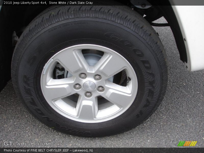Stone White / Dark Slate Gray 2010 Jeep Liberty Sport 4x4
