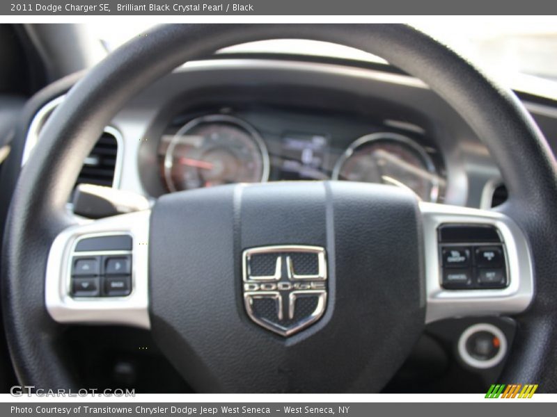 Brilliant Black Crystal Pearl / Black 2011 Dodge Charger SE
