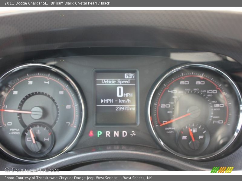 Brilliant Black Crystal Pearl / Black 2011 Dodge Charger SE