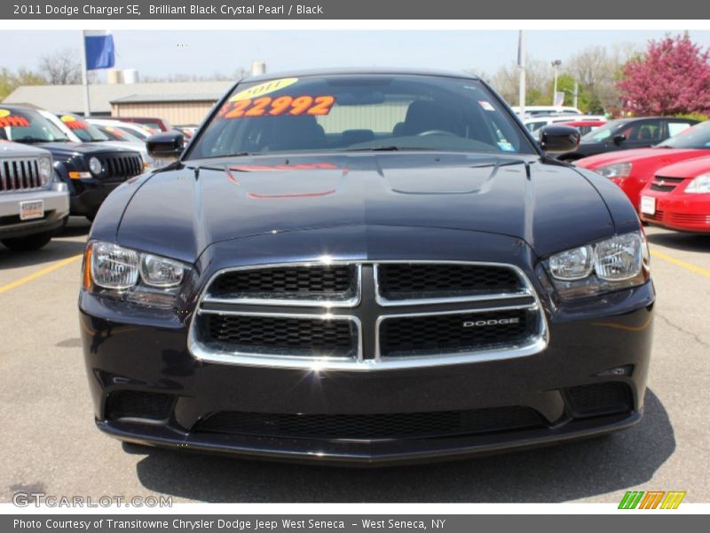 Brilliant Black Crystal Pearl / Black 2011 Dodge Charger SE