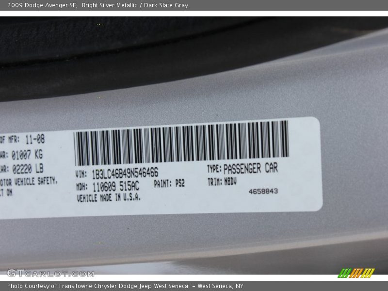 Bright Silver Metallic / Dark Slate Gray 2009 Dodge Avenger SE