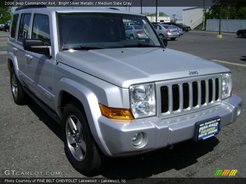 Bright Silver Metallic / Medium Slate Gray 2006 Jeep Commander 4x4