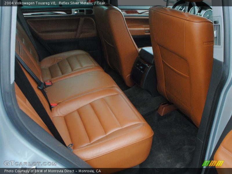 Reflex Silver Metallic / Teak 2004 Volkswagen Touareg V8