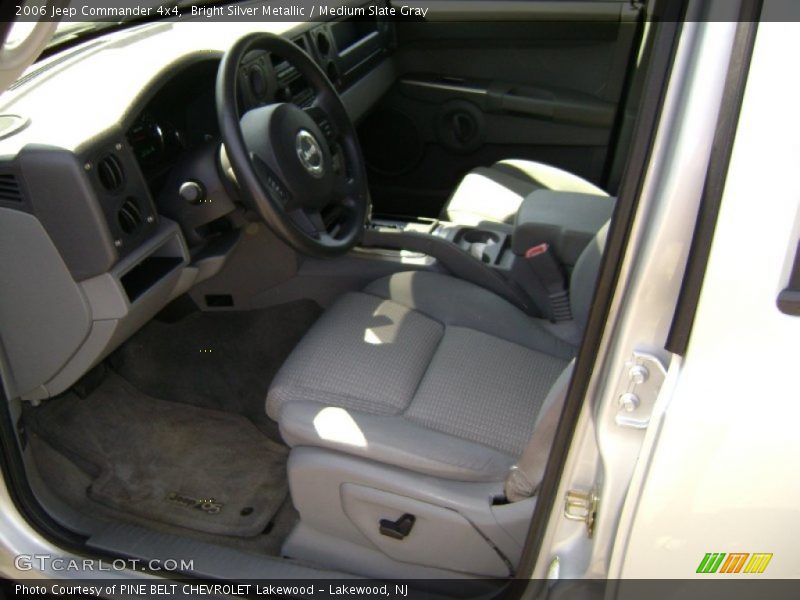 Bright Silver Metallic / Medium Slate Gray 2006 Jeep Commander 4x4