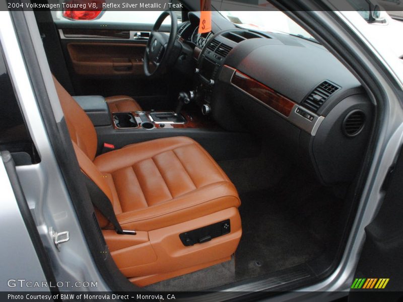 Reflex Silver Metallic / Teak 2004 Volkswagen Touareg V8