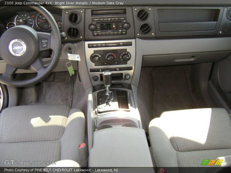 Bright Silver Metallic / Medium Slate Gray 2006 Jeep Commander 4x4