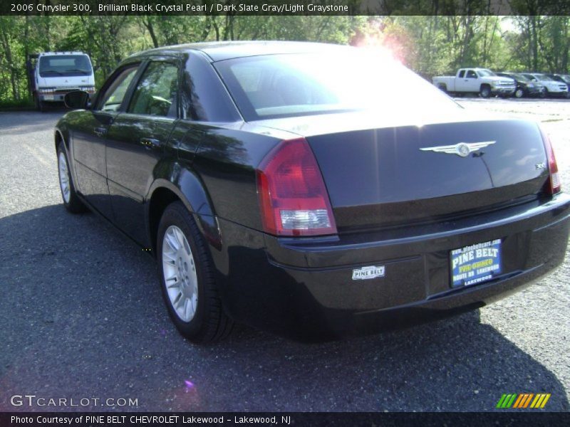 Brilliant Black Crystal Pearl / Dark Slate Gray/Light Graystone 2006 Chrysler 300