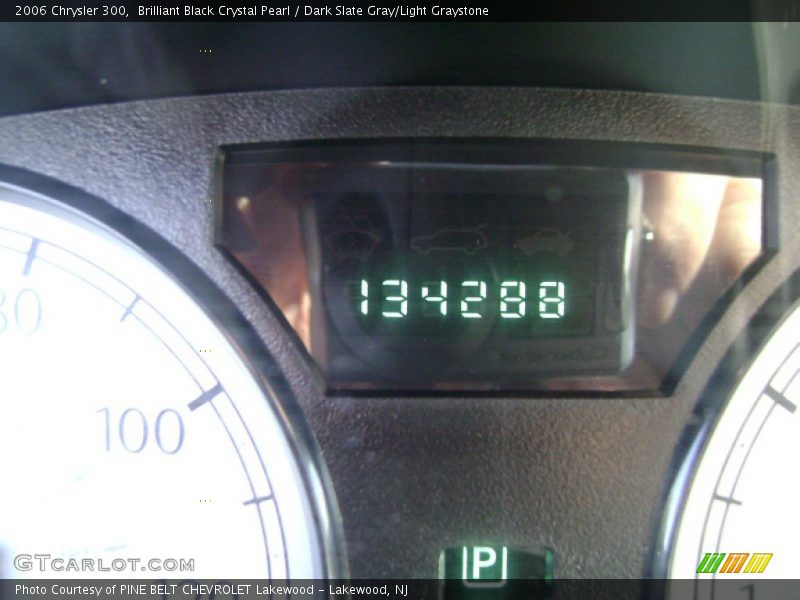 Brilliant Black Crystal Pearl / Dark Slate Gray/Light Graystone 2006 Chrysler 300