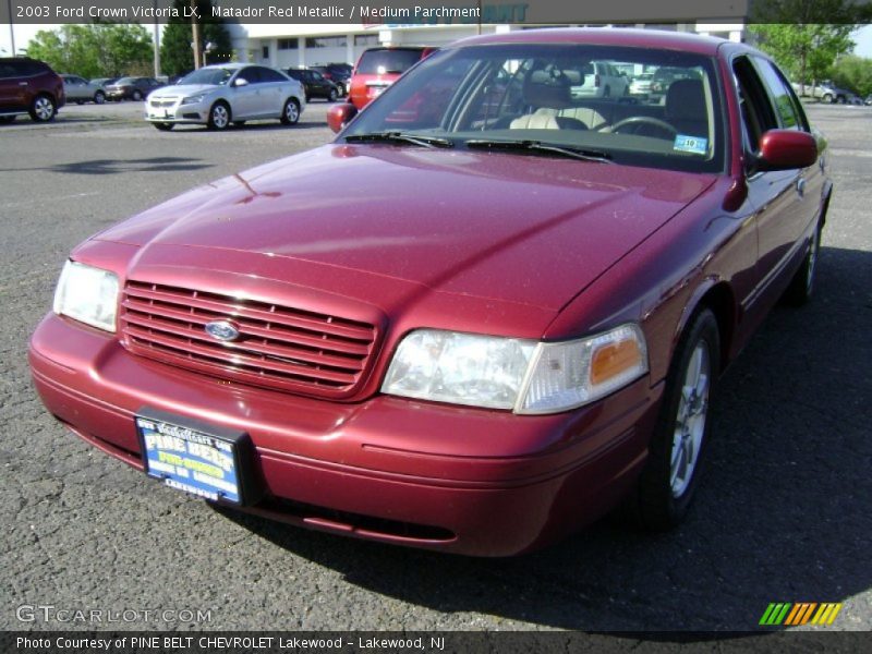 Matador Red Metallic / Medium Parchment 2003 Ford Crown Victoria LX