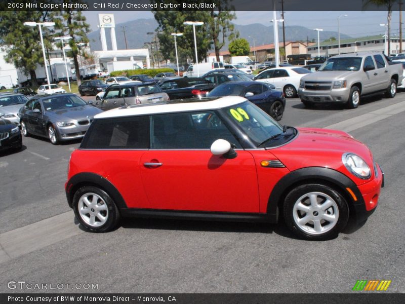Chili Red / Checkered Carbon Black/Black 2009 Mini Cooper Hardtop