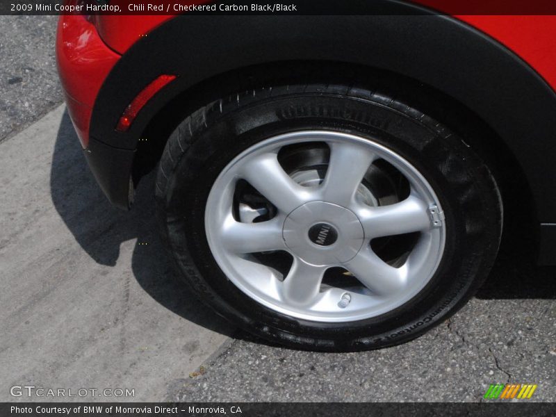 Chili Red / Checkered Carbon Black/Black 2009 Mini Cooper Hardtop