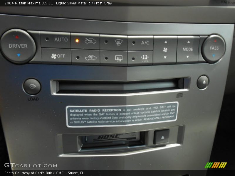 Liquid Silver Metallic / Frost Gray 2004 Nissan Maxima 3.5 SE