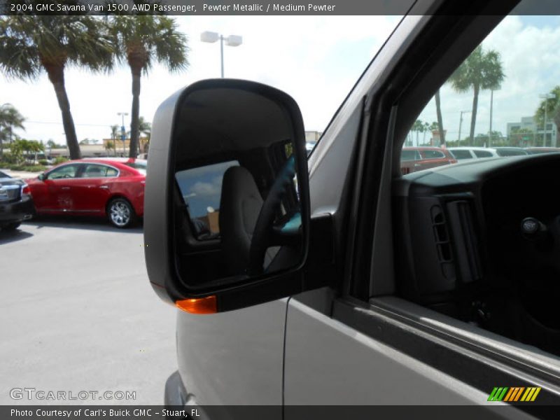 Pewter Metallic / Medium Pewter 2004 GMC Savana Van 1500 AWD Passenger