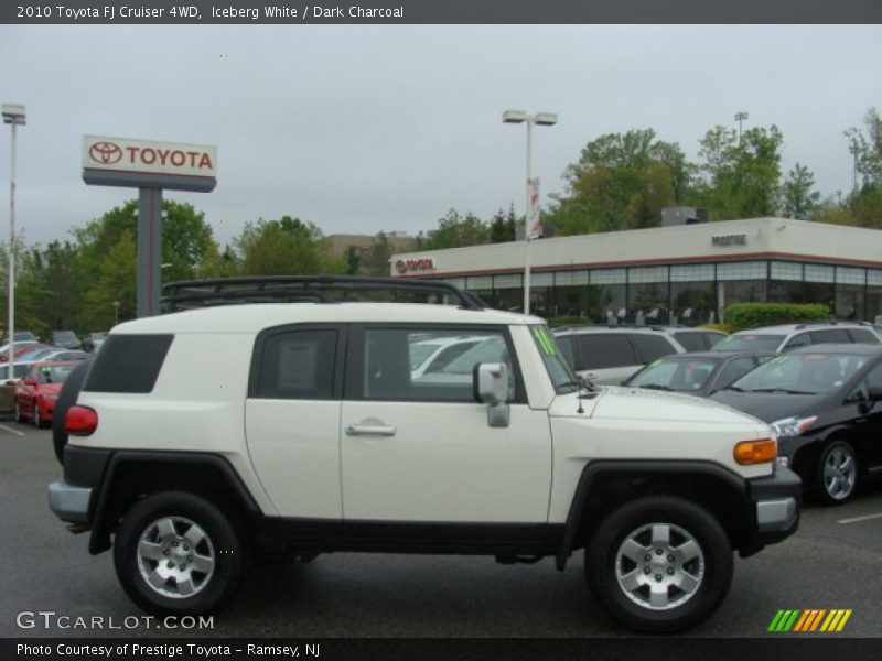 Iceberg White / Dark Charcoal 2010 Toyota FJ Cruiser 4WD