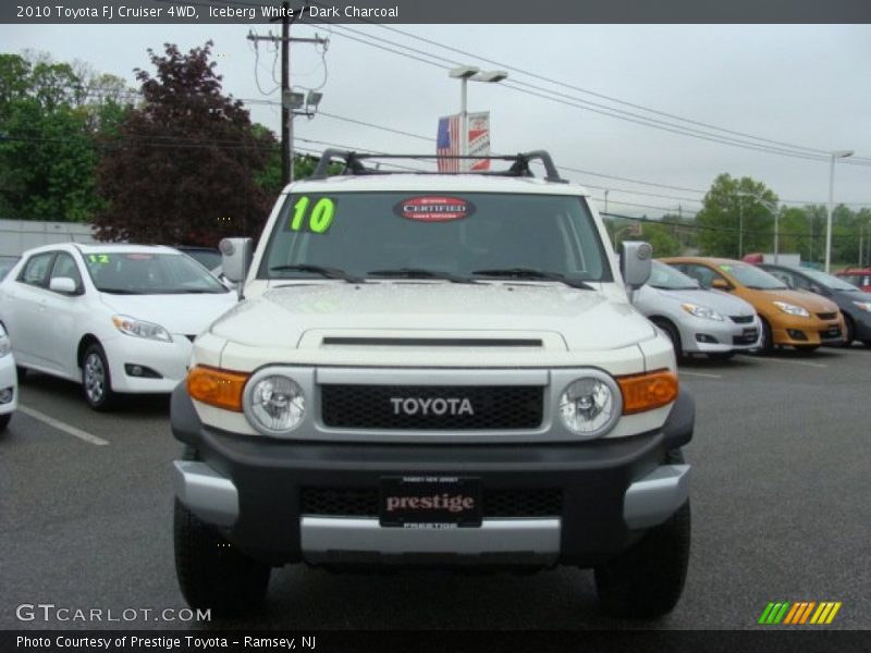 Iceberg White / Dark Charcoal 2010 Toyota FJ Cruiser 4WD