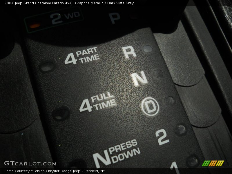 Graphite Metallic / Dark Slate Gray 2004 Jeep Grand Cherokee Laredo 4x4
