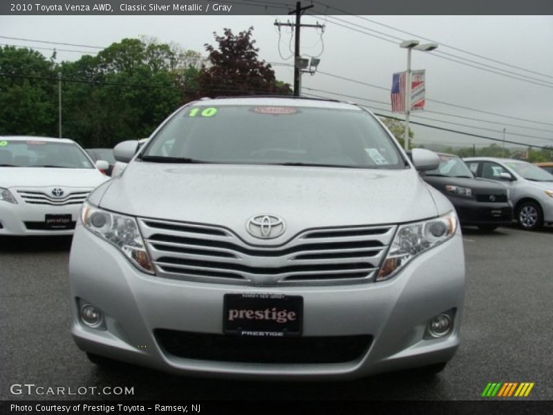 Classic Silver Metallic / Gray 2010 Toyota Venza AWD