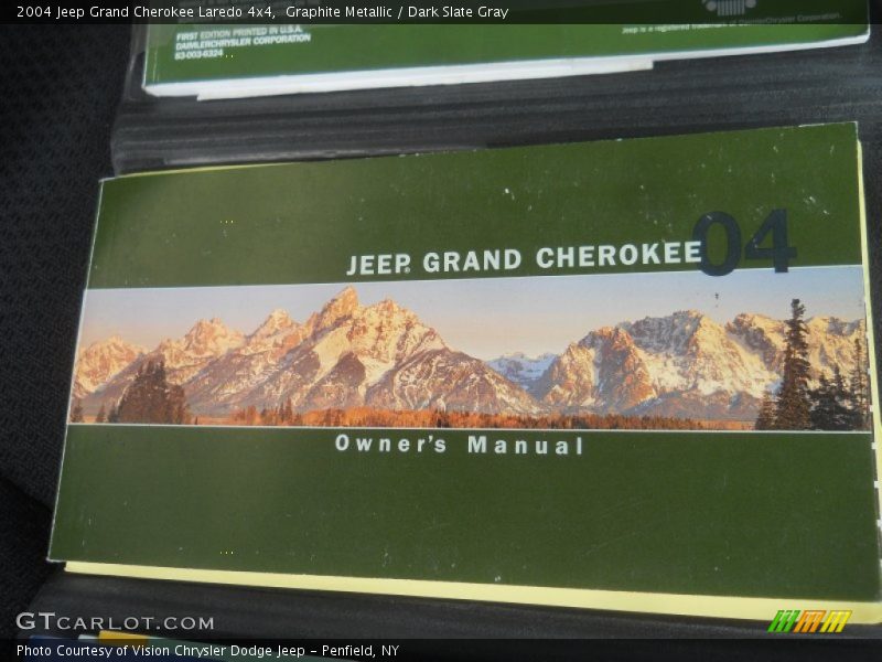 Graphite Metallic / Dark Slate Gray 2004 Jeep Grand Cherokee Laredo 4x4