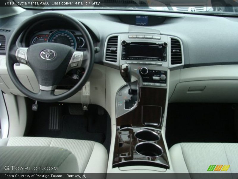 Classic Silver Metallic / Gray 2010 Toyota Venza AWD