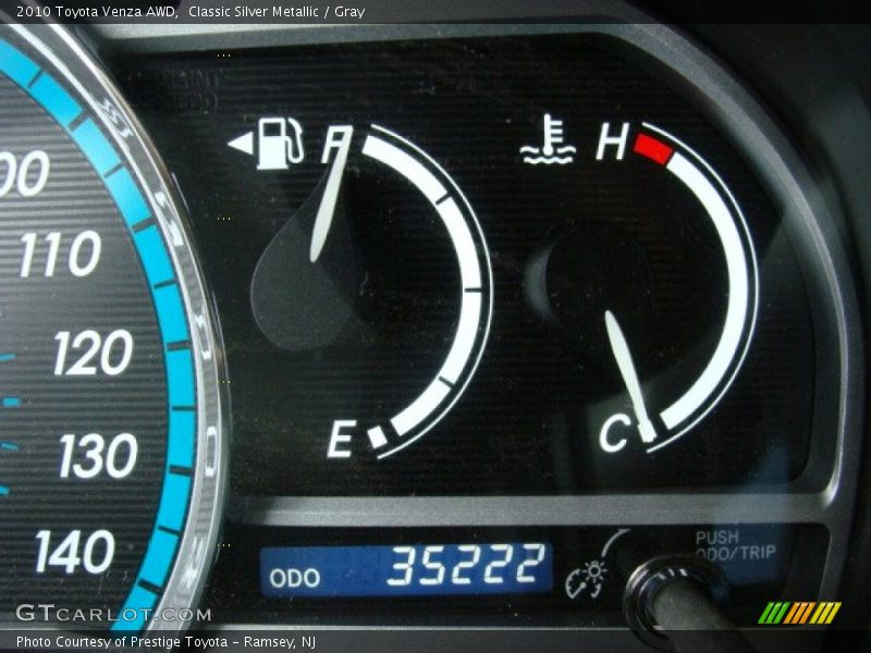 Classic Silver Metallic / Gray 2010 Toyota Venza AWD