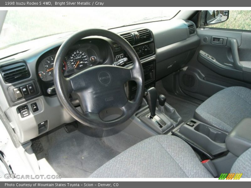 Gray Interior - 1998 Rodeo S 4WD 